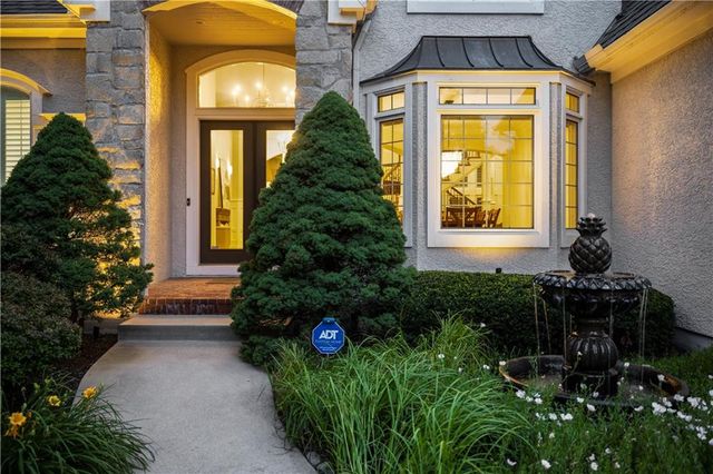 14302 Briar Street, Leawood, KS 66224