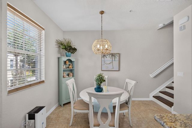 128 W Royal Palm Circle 101, Jupiter, FL 33458