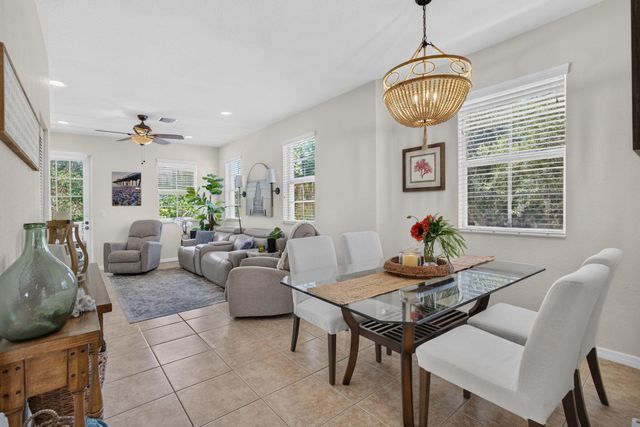 128 W Royal Palm Circle 101, Jupiter, FL 33458