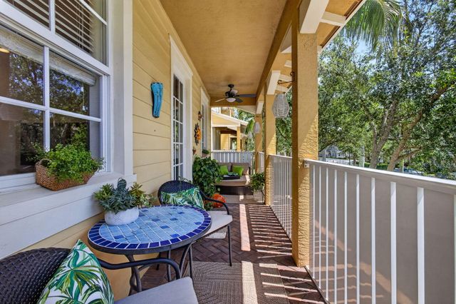 128 W Royal Palm Circle 101, Jupiter, FL 33458