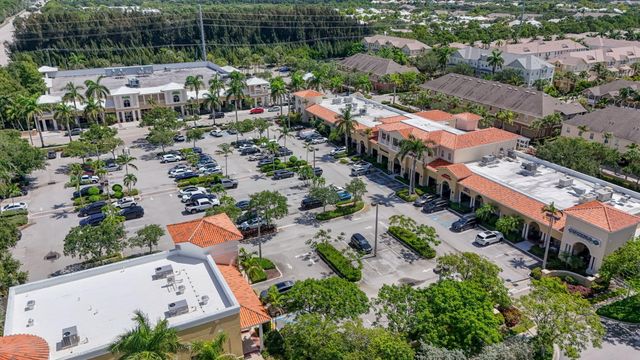 128 W Royal Palm Circle 101, Jupiter, FL 33458