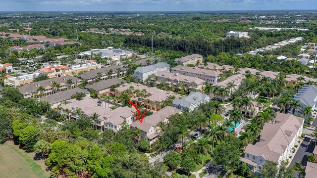 128 W Royal Palm Circle 101, Jupiter, FL 33458