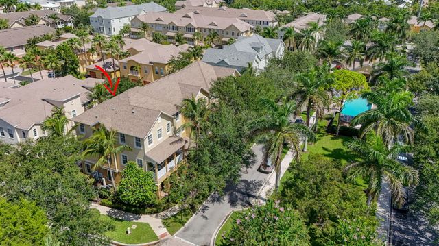 128 W Royal Palm Circle 101, Jupiter, FL 33458