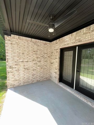 1905 Graham Road, Jacksonville, AR 72026