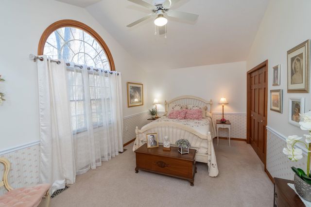 50605 Mohawk Drive, Granger, IN 46530