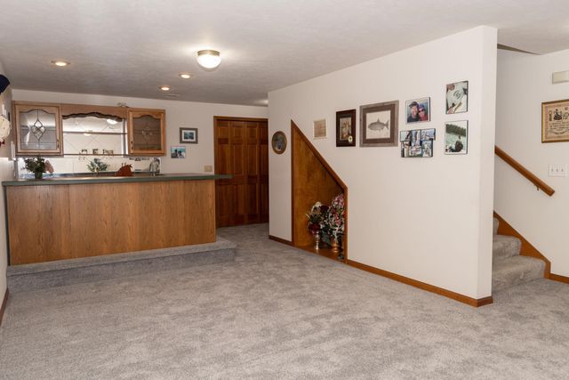 50605 Mohawk Drive, Granger, IN 46530