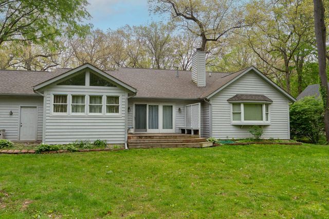 50605 Mohawk Drive, Granger, IN 46530