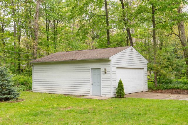 50605 Mohawk Drive, Granger, IN 46530