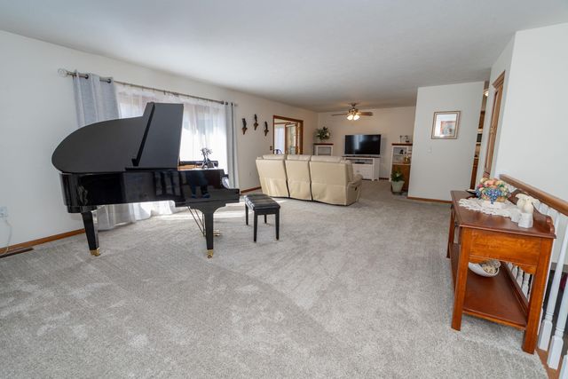 50605 Mohawk Drive, Granger, IN 46530