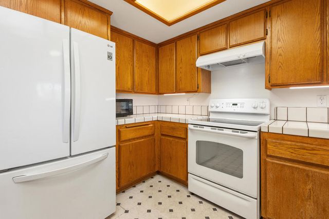 7113 La Habra Avenue, Yucca Valley, CA 92284