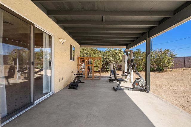 7113 La Habra Avenue, Yucca Valley, CA 92284