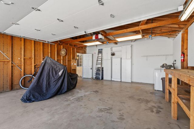 7113 La Habra Avenue, Yucca Valley, CA 92284