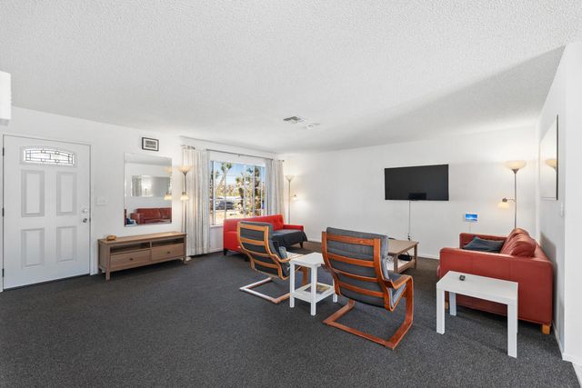 7113 La Habra Avenue, Yucca Valley, CA 92284