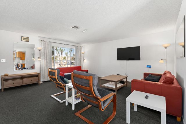 7113 La Habra Avenue, Yucca Valley, CA 92284