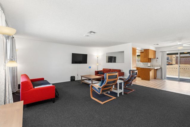 7113 La Habra Avenue, Yucca Valley, CA 92284