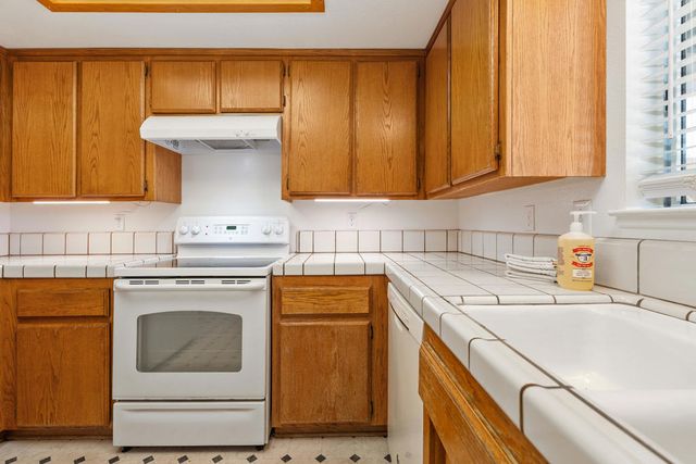 7113 La Habra Avenue, Yucca Valley, CA 92284