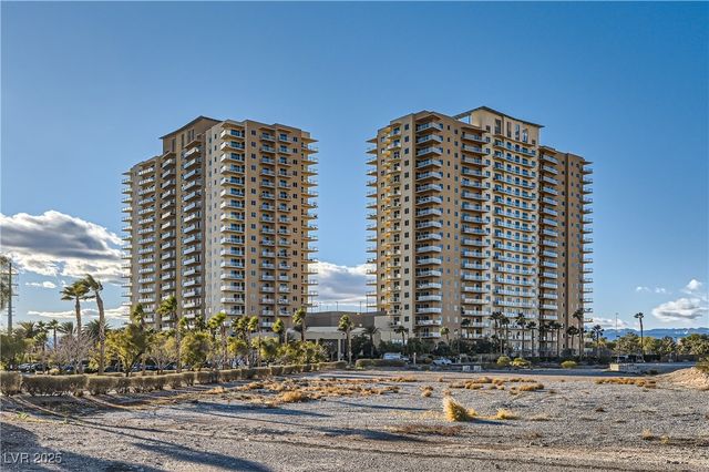 8255 Las Vegas Boulevard 1504, Las Vegas, NV 89123