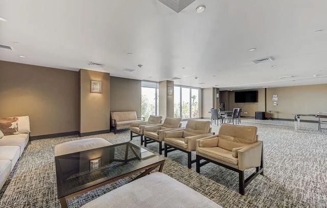 8255 Las Vegas Boulevard 1504, Las Vegas, NV 89123