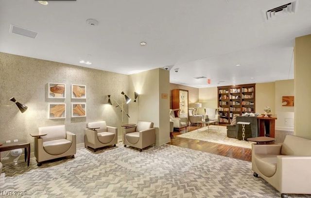 8255 Las Vegas Boulevard 1504, Las Vegas, NV 89123