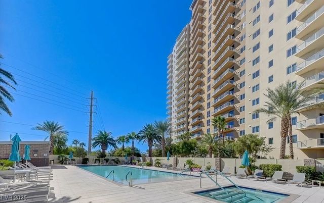 8255 Las Vegas Boulevard 1504, Las Vegas, NV 89123