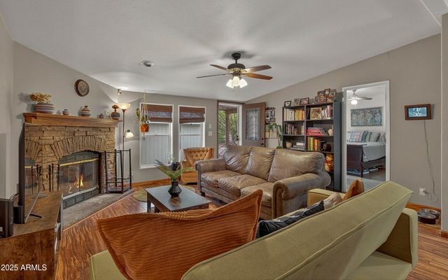 1349 S Burlington Street, Flagstaff, AZ 86001