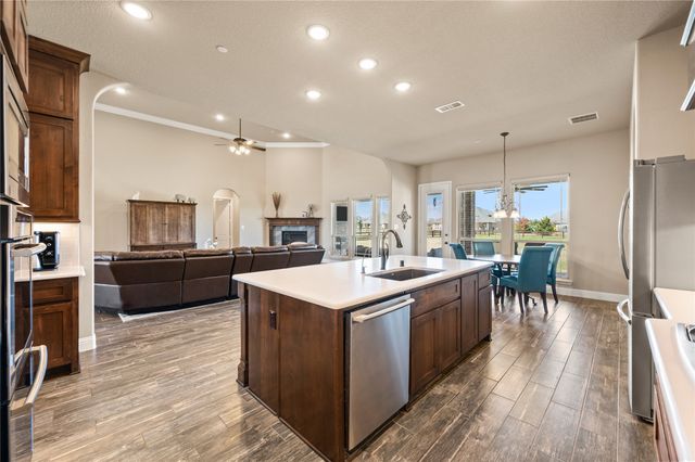 1426 Flanagan Farm Drive, Northlake, TX 76226