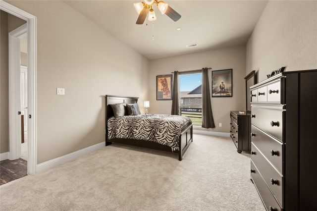 1426 Flanagan Farm Drive, Northlake, TX 76226