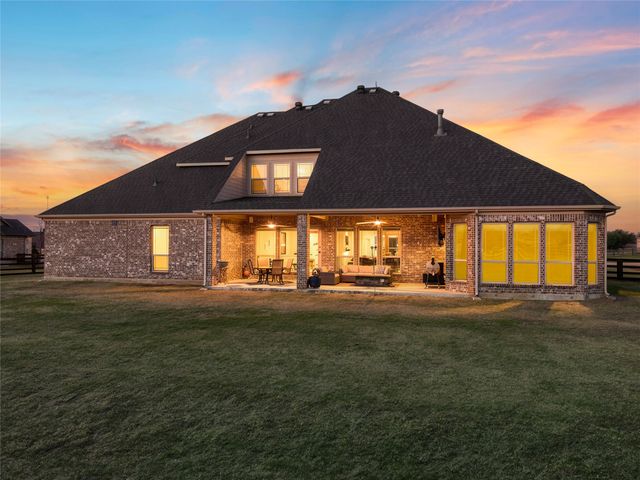 1426 Flanagan Farm Drive, Northlake, TX 76226