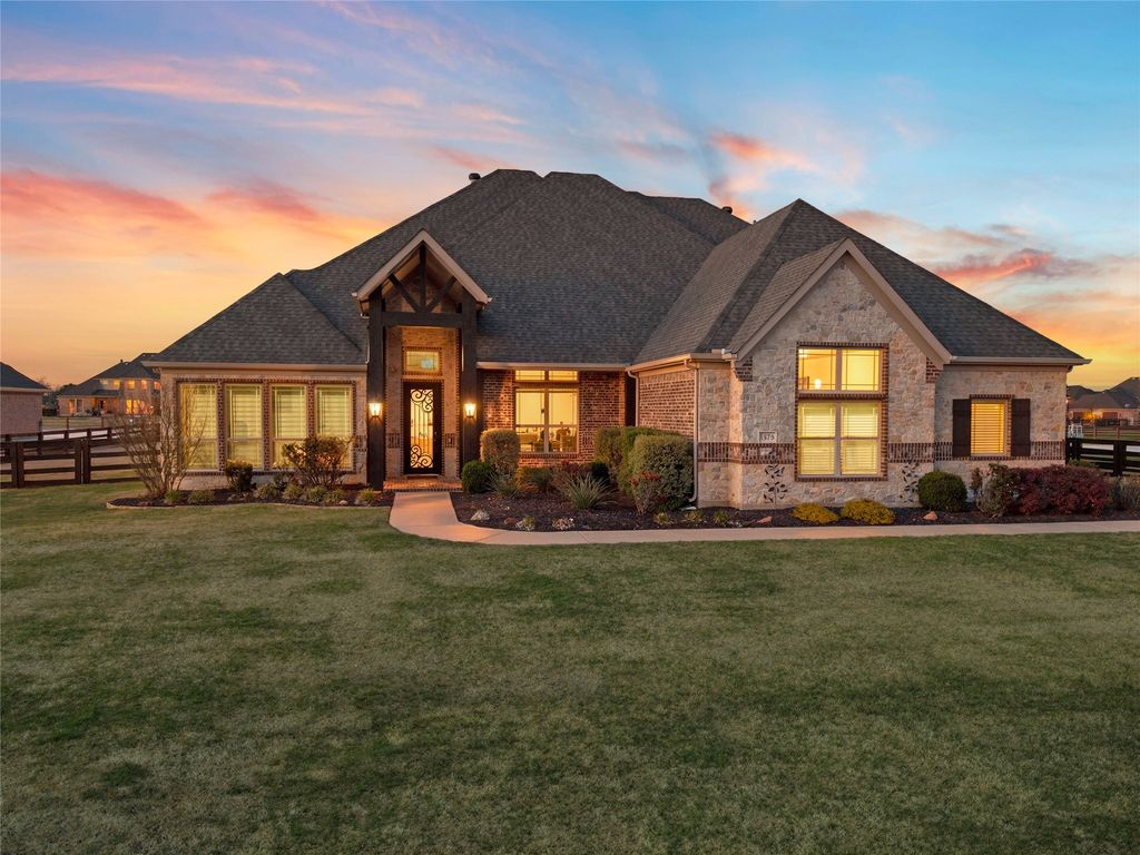 1426 Flanagan Farm Drive, Northlake, TX 76226