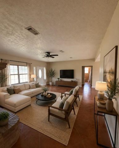 2376 Highway 61, Devers, TX 77538