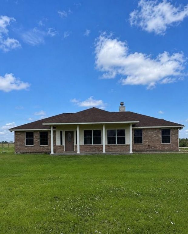 2376 Highway 61, Devers, TX 77538