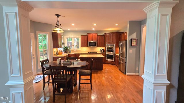 7308 River Glen Court, Raleigh, NC 27614