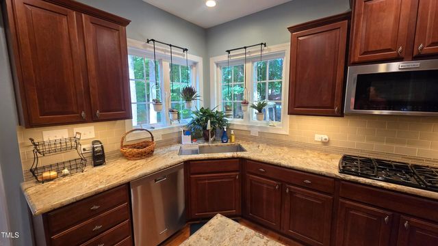 7308 River Glen Court, Raleigh, NC 27614