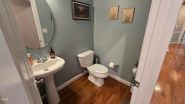 7308 River Glen Court, Raleigh, NC 27614