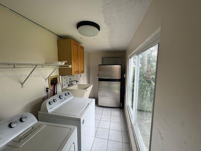 18600 SW 97th Ave, Cutler Bay, FL 33157