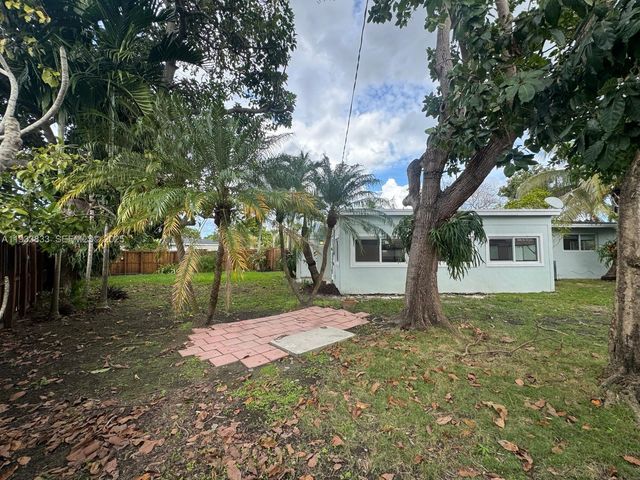 18600 SW 97th Ave, Cutler Bay, FL 33157