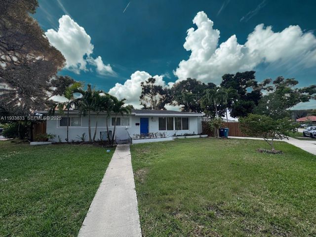 18600 SW 97th Ave, Cutler Bay, FL 33157