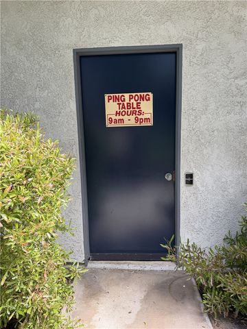 2599 Walnut 205, Signal Hill, CA 90755