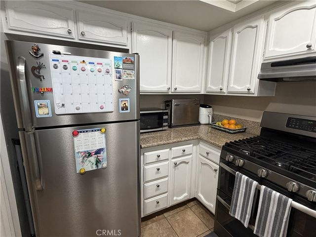 2599 Walnut 205, Signal Hill, CA 90755
