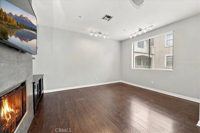 555 Maine 330, Long Beach, CA 90802