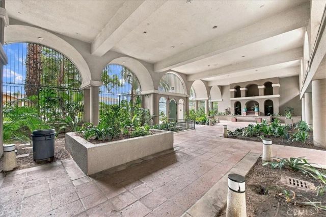 555 Maine 330, Long Beach, CA 90802