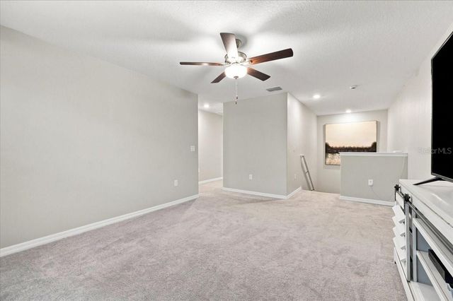 1736 RED LOOP, Lakeland, FL 33801