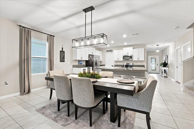 1736 RED LOOP, Lakeland, FL 33801