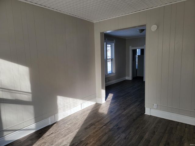 636 W Creighton Avenue, Fort Wayne, IN 46807