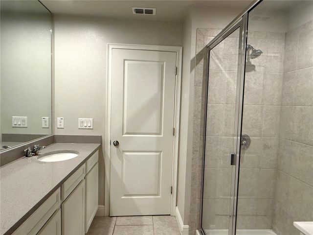 6117 GRAND SONATA AVENUE, Lutz, FL 33558