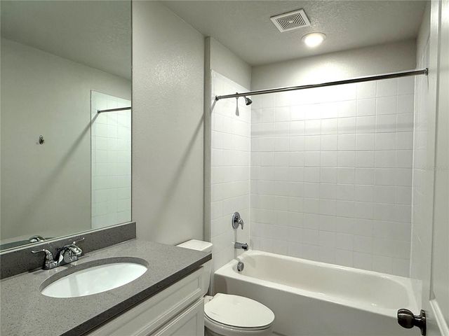 6117 GRAND SONATA AVENUE, Lutz, FL 33558