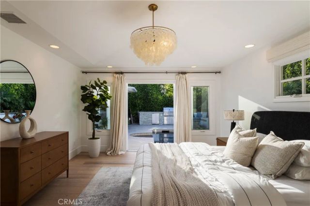 433 Seaward, Corona Del Mar, CA 92625