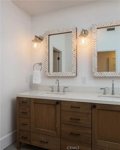 433 Seaward, Corona Del Mar, CA 92625