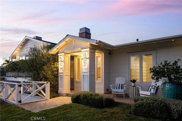 433 Seaward, Corona Del Mar, CA 92625