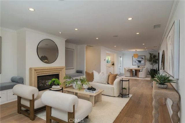 433 Seaward, Corona Del Mar, CA 92625